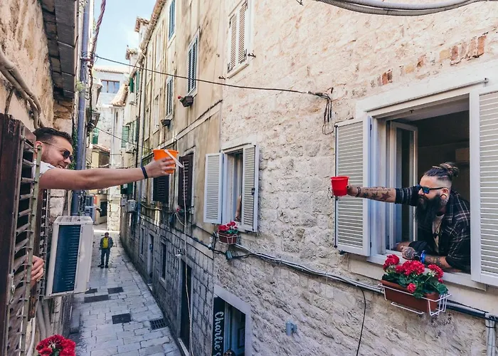 Fiesta Siesta Social Hostel